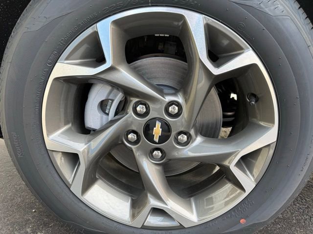 New 2026 Chevrolet Trax LT w/ Sunroof Package FWD image 9