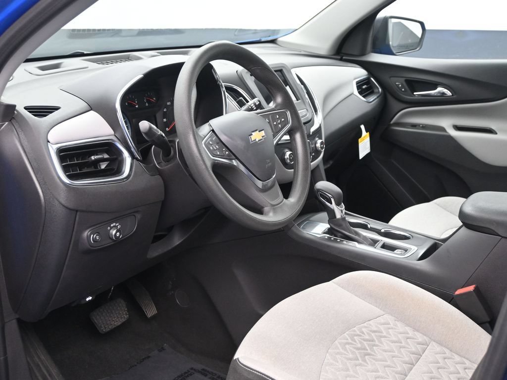 Used 2024 Chevrolet Equinox LS FWD image 14