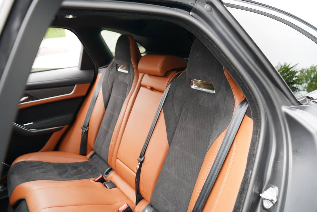 Used 2021 Jaguar F-PACE SVR AWD/4WD image 37