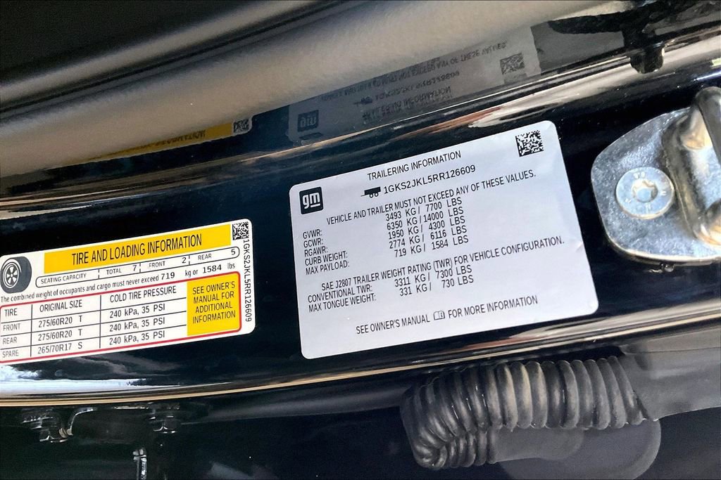 Used 2024 GMC Yukon XL Denali image 38