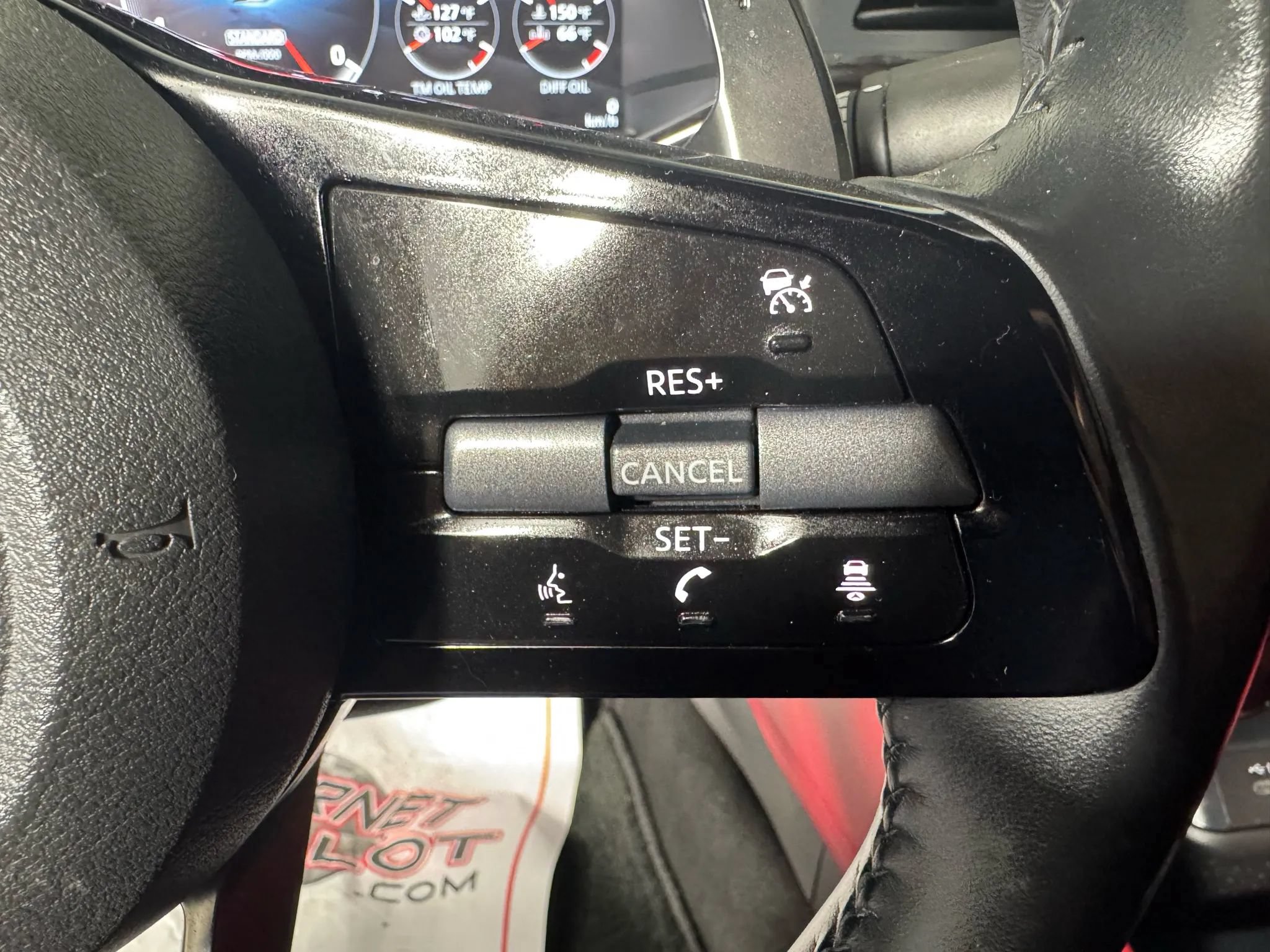 Used 2023 Nissan Z w/ Floor Mat Package (L93) RWD image 15