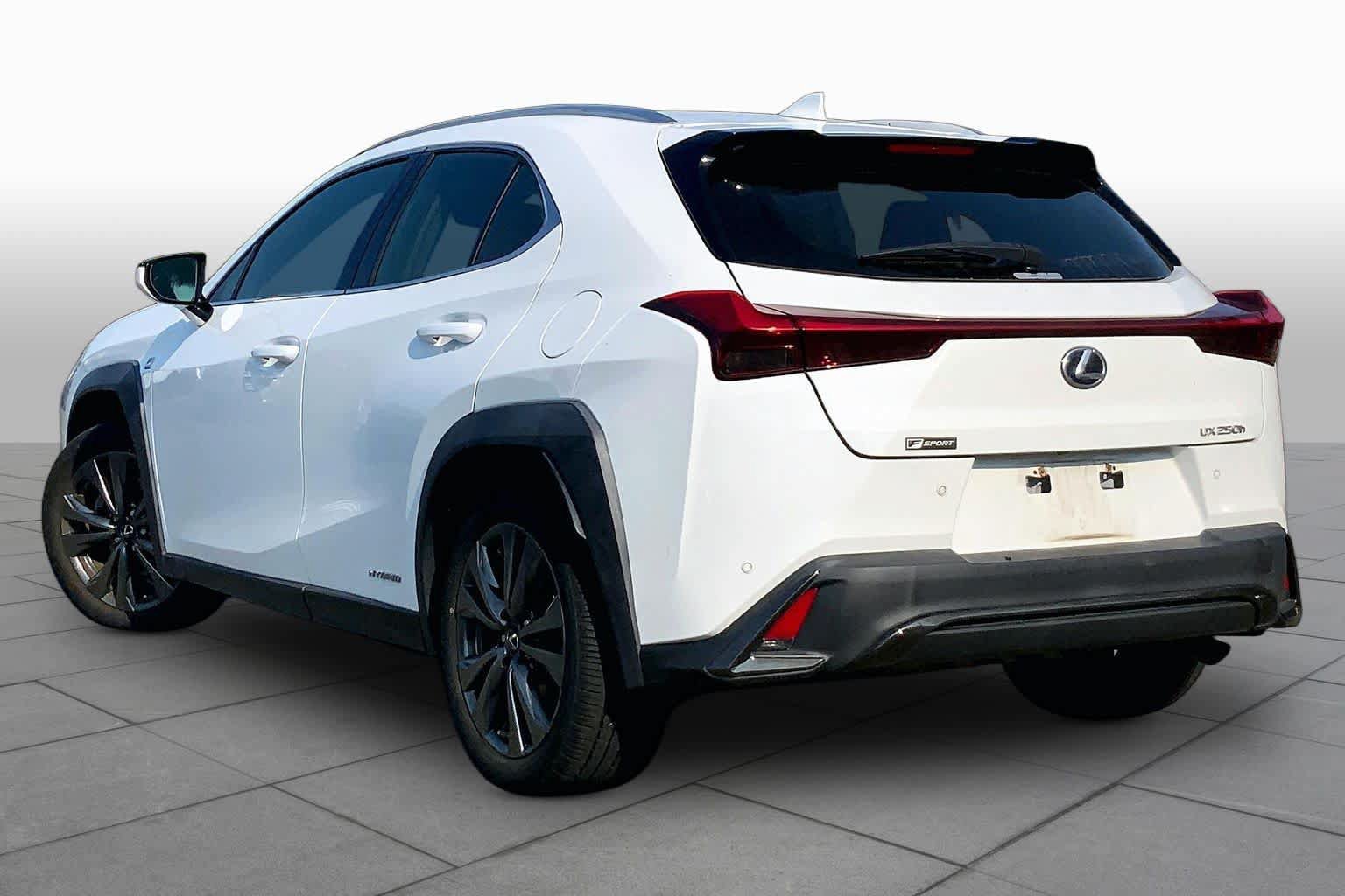 Used 2019 Lexus UX 250h F Sport AWD/4WD image 12