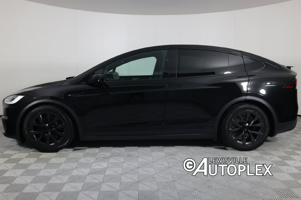 Used 2023 Tesla Model X AWD/4WD image 8