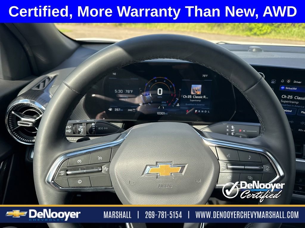 Used 2026 Chevrolet Equinox LT AWD/4WD image 16
