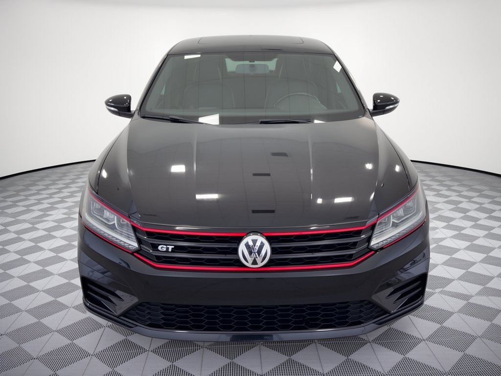 Used 2018 Volkswagen Passat 3.6 FWD image 6