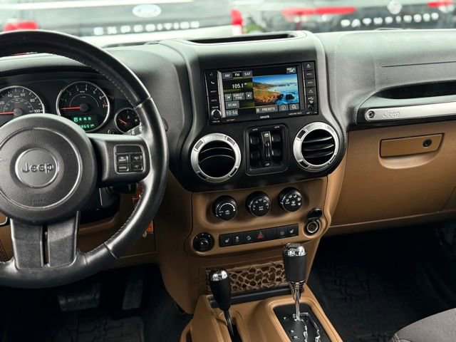 Used 2015 Jeep Wrangler Unlimited Sahara w/ Dual Top Group image 18