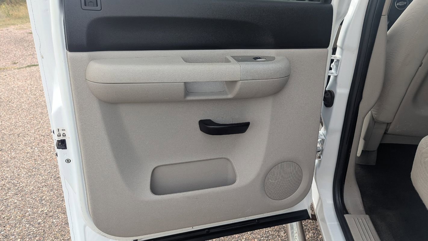 Used 2007 Chevrolet Silverado 2500 LT w/ 1LT Convenience Package image 15