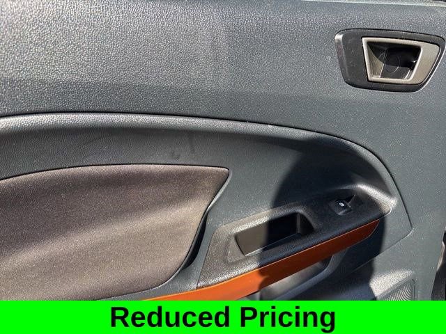 Used 2021 Ford EcoSport SE w/ SE Convenience Package image 32