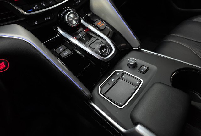 Used 2023 Acura TLX w/ Technology Package FWD image 29