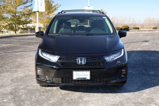 New 2026 Honda Odyssey Touring image 3