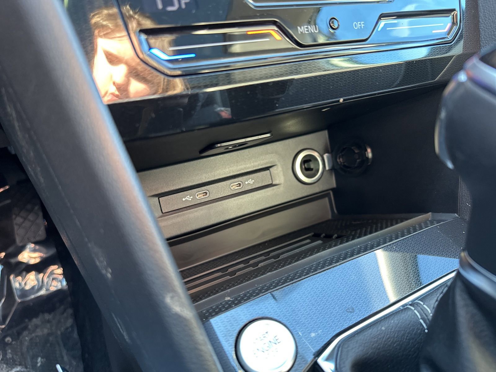 New 2026 Volkswagen Taos SE image 46