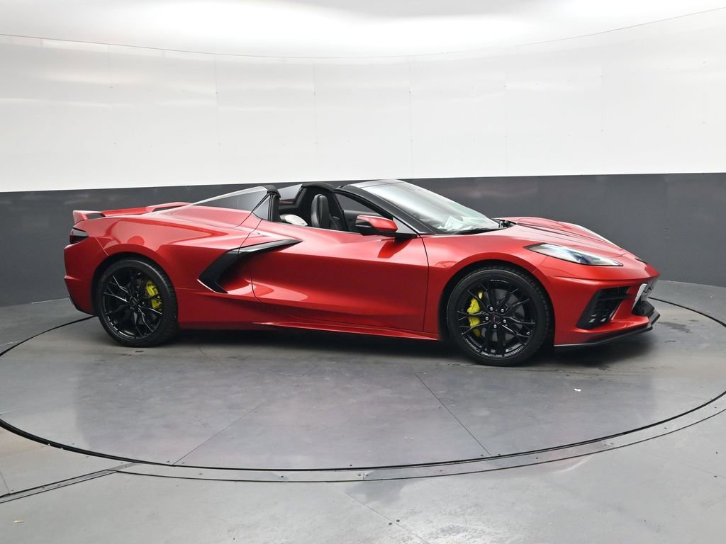 Used 2024 Chevrolet Corvette Stingray Preferred Conv w/ Z51 Performance Package image 3