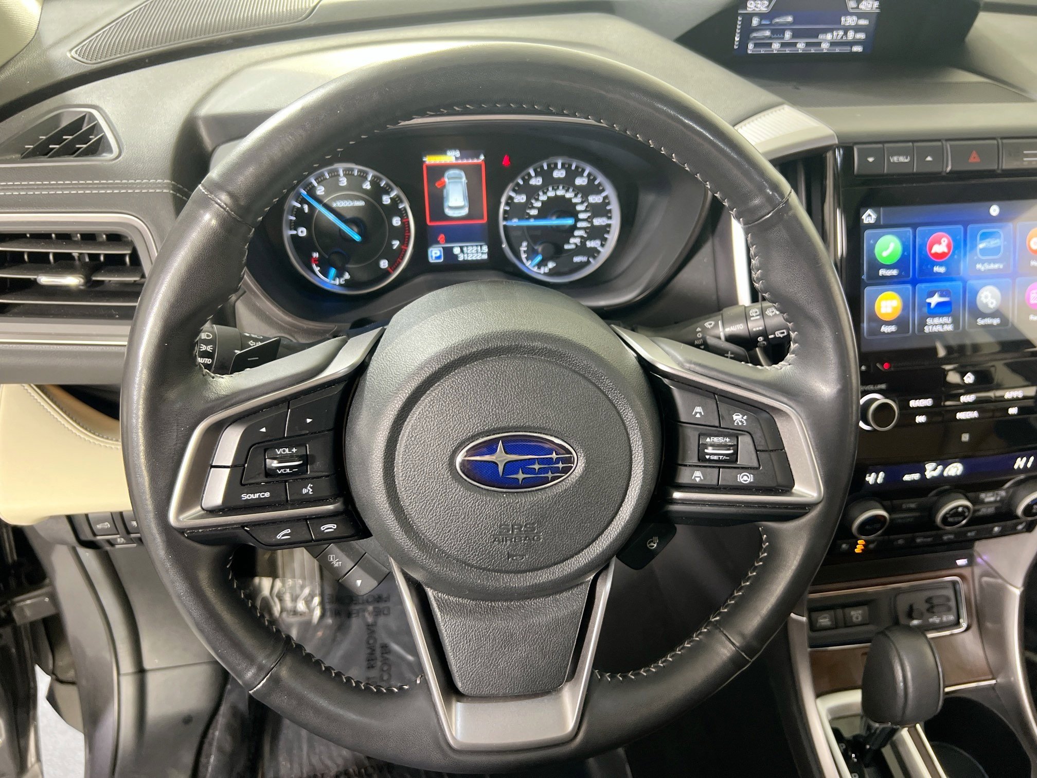 Used 2022 Subaru Ascent Touring image 11