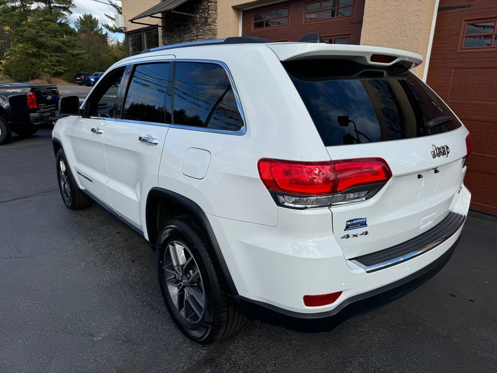 Used 2017 Jeep Grand Cherokee Limited AWD/4WD image 6