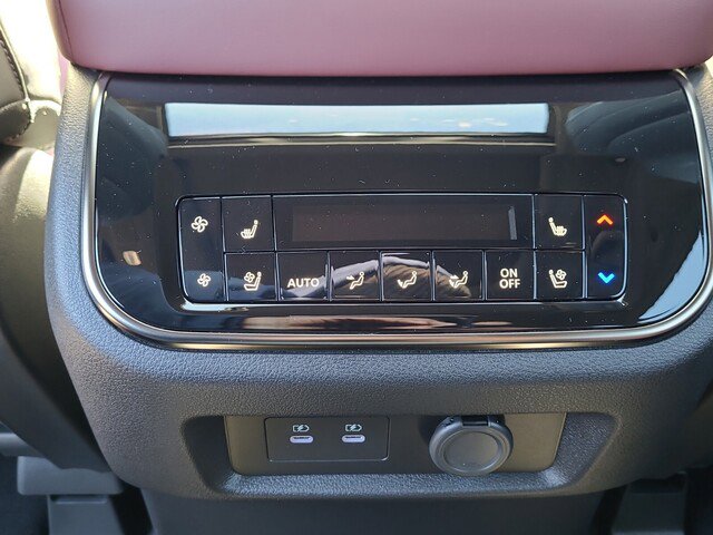 New 2026 INFINITI QX80 Autograph w/ Premium Cargo Package image 14