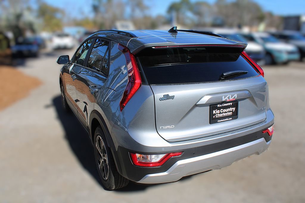 New 2026 Kia Niro EX FWD image 12