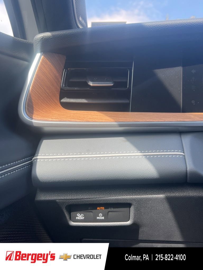 Used 2026 Volkswagen Tiguan SEL R-Line image 29