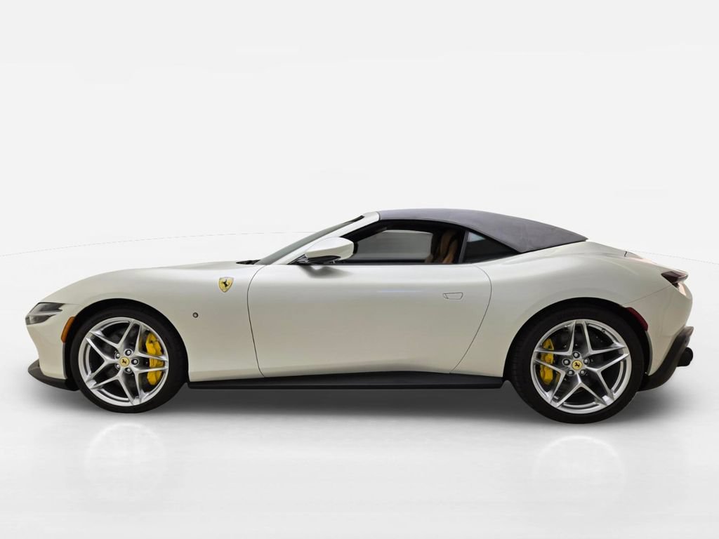 Used 2026 Ferrari Roma Spider RWD image 12