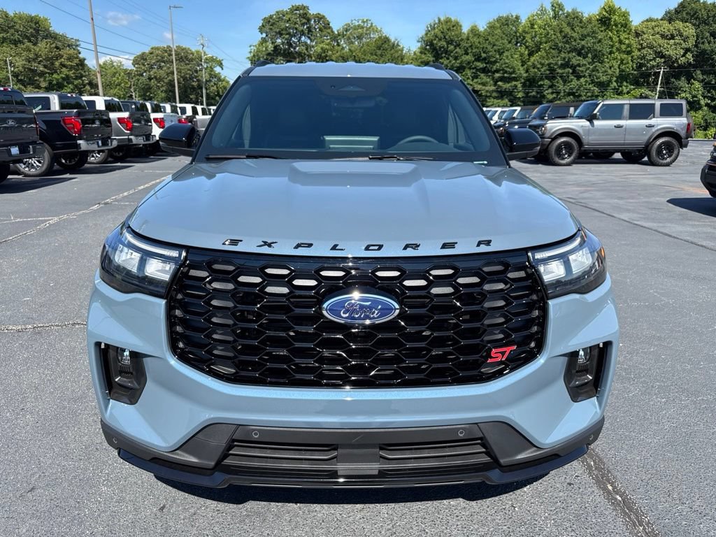 New 2026 Ford Explorer ST AWD/4WD image 39