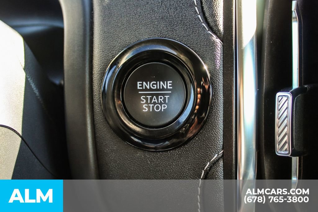 Used 2025 Ford Expedition Max Platinum AWD/4WD image 31