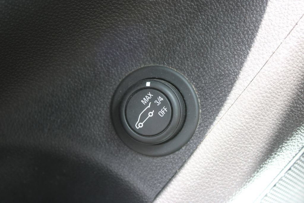 Used 2020 Buick Envision Preferred FWD image 33