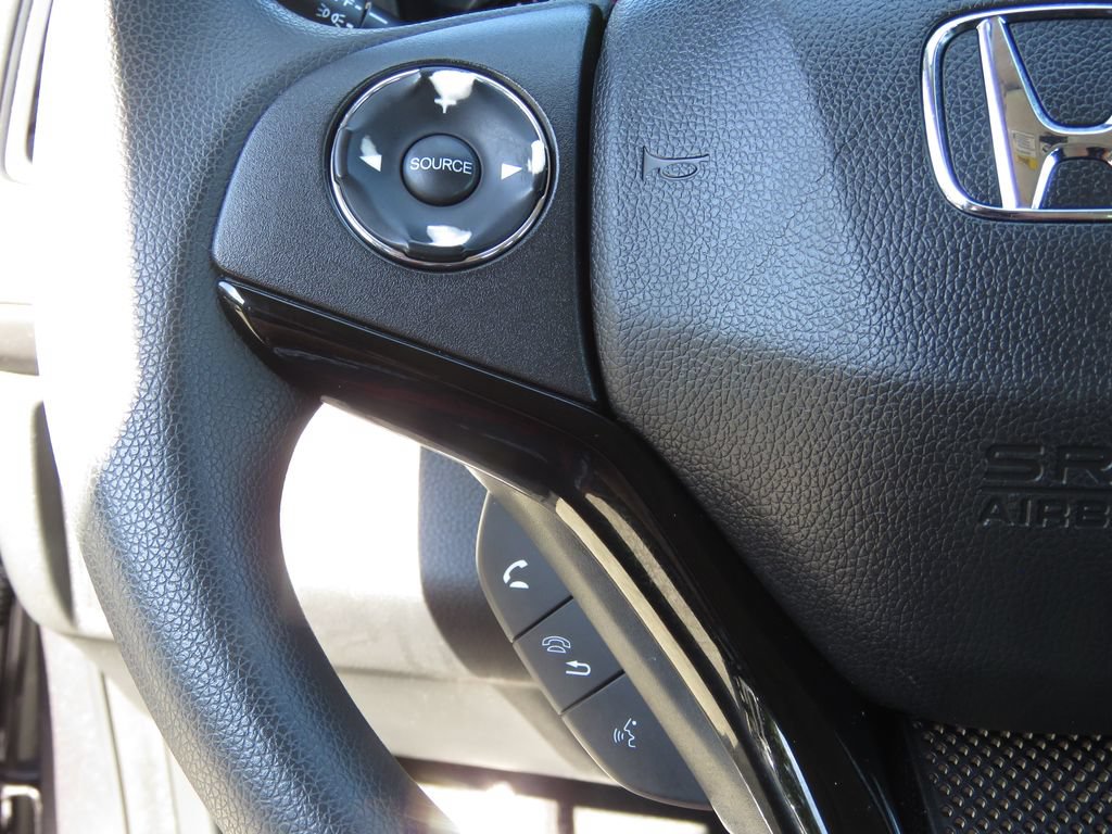 Used 2018 Honda HR-V LX image 21