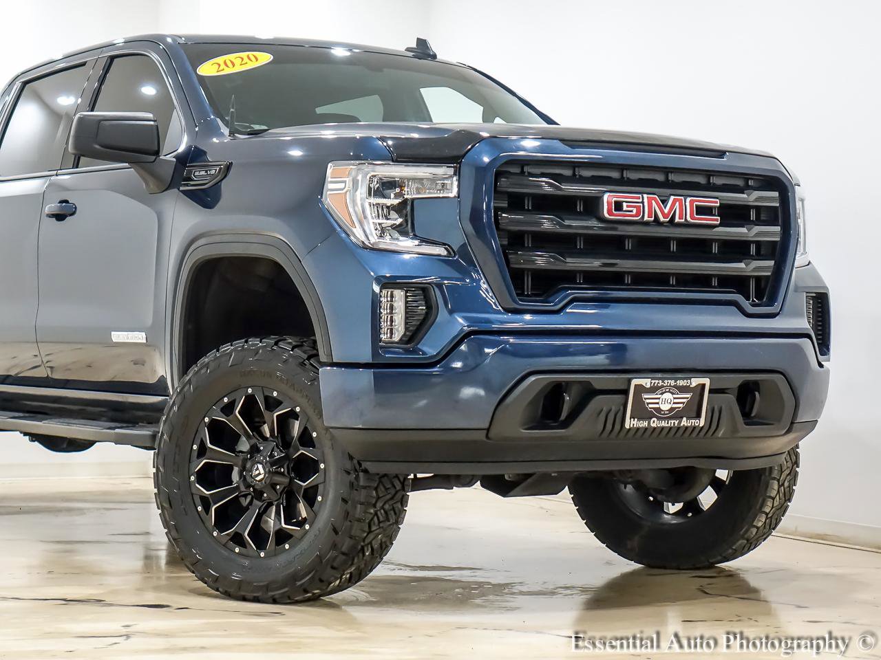 Used 2020 GMC Sierra 1500 Elevation image 2