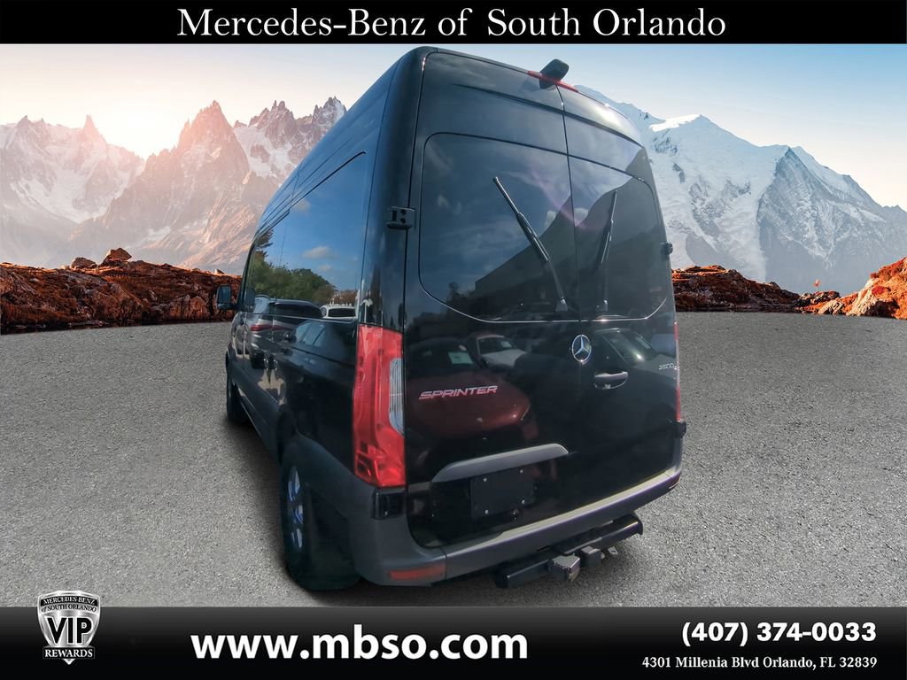Used 2025 Mercedes-Benz Sprinter 2500 image 18