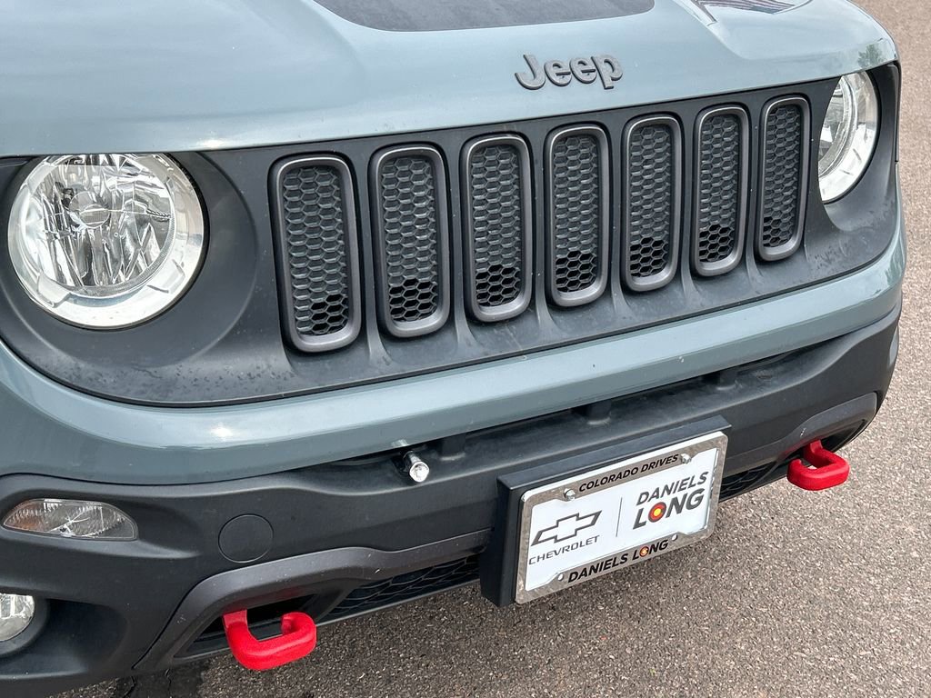 Used 2015 Jeep Renegade Trailhawk w/ Premium Leather Group image 22