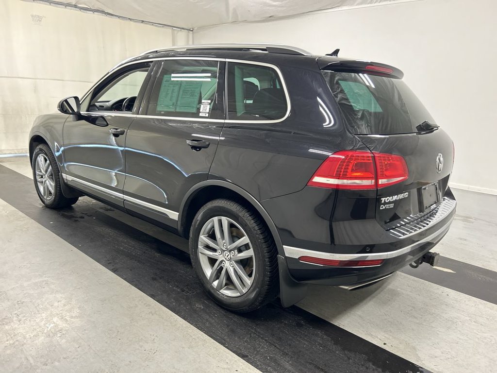 Used 2015 Volkswagen Touareg VR6 AWD/4WD image 7