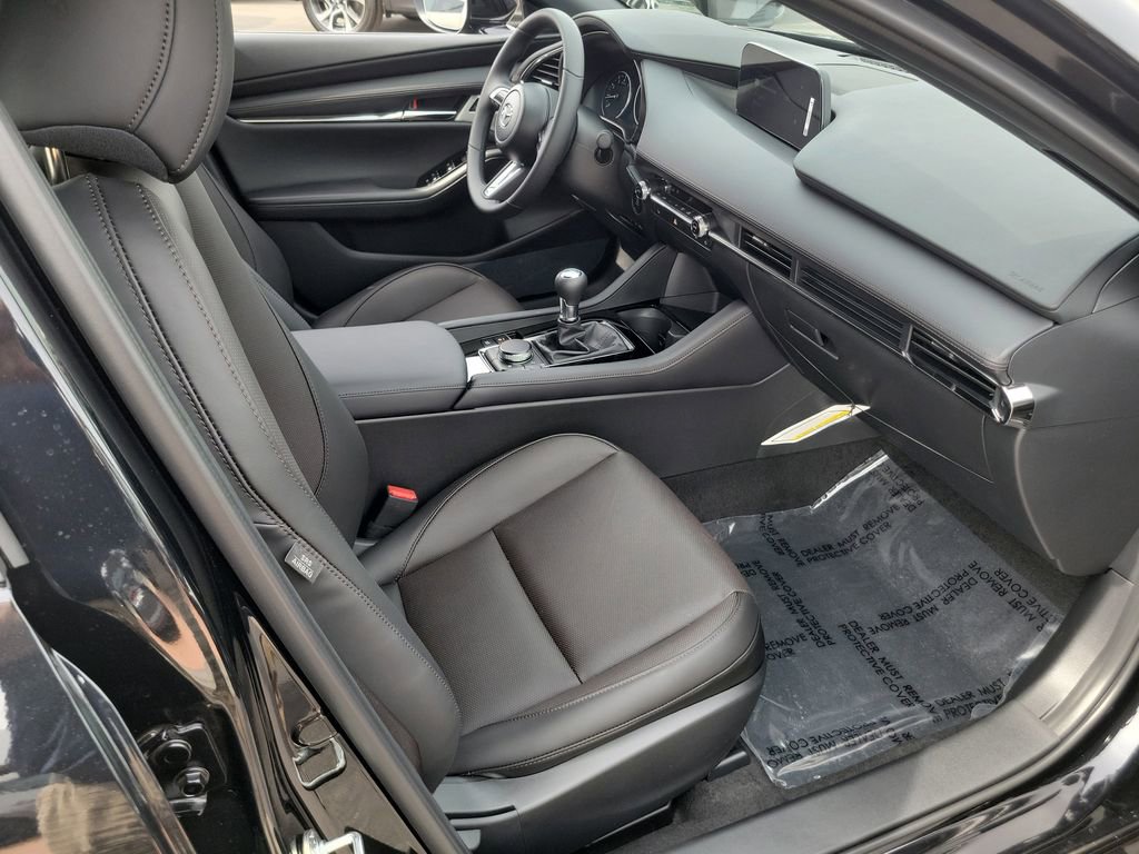 New 2026 MAZDA MAZDA3 2.5 S Hatchback w/ Premium Pkg FWD image 18