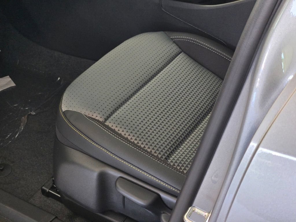 New 2026 Chevrolet Trax LT FWD image 20