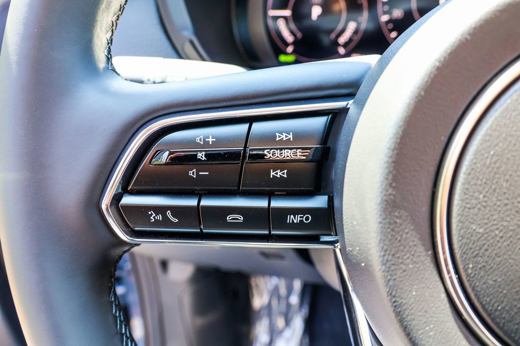 New 2025 MAZDA CX-70 Plug-In Hybrid w/ Premium Pkg image 26