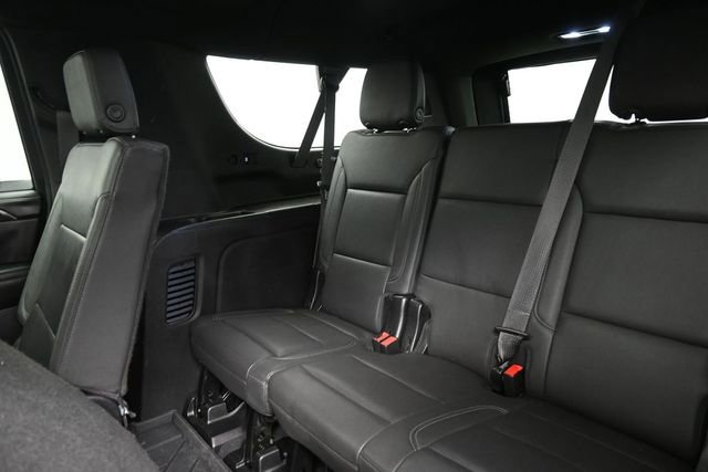 Used 2023 Chevrolet Suburban LT w/ LT Signature Plus Package AWD/4WD image 20