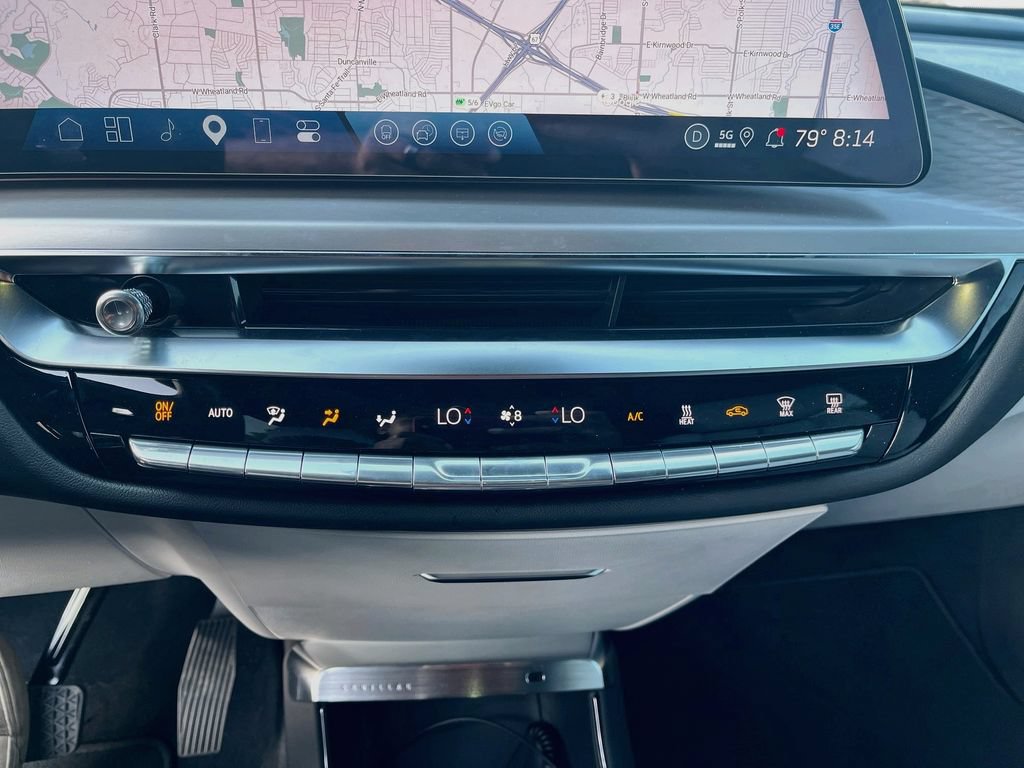 Used 2026 Cadillac Lyriq Luxury RWD image 16