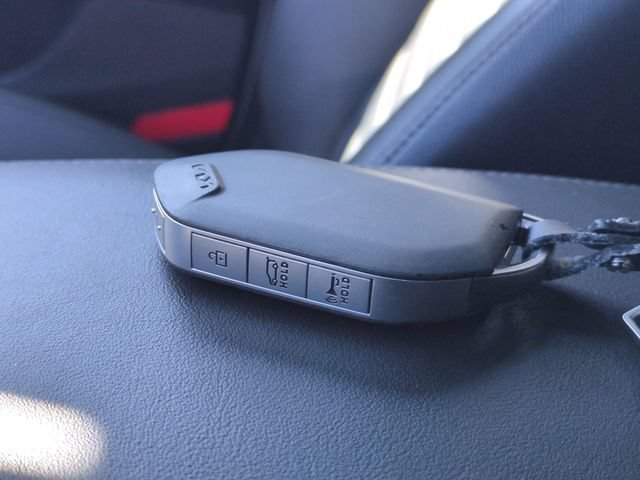 Certified 2024 Kia Sorento SX Prestige AWD/4WD image 35
