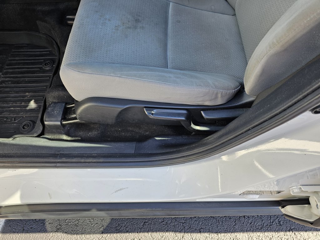 Used 2022 Honda HR-V LX image 17