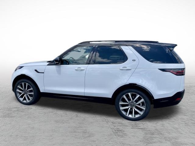 Certified 2025 Land Rover Discovery Dynamic SE AWD/4WD image 5