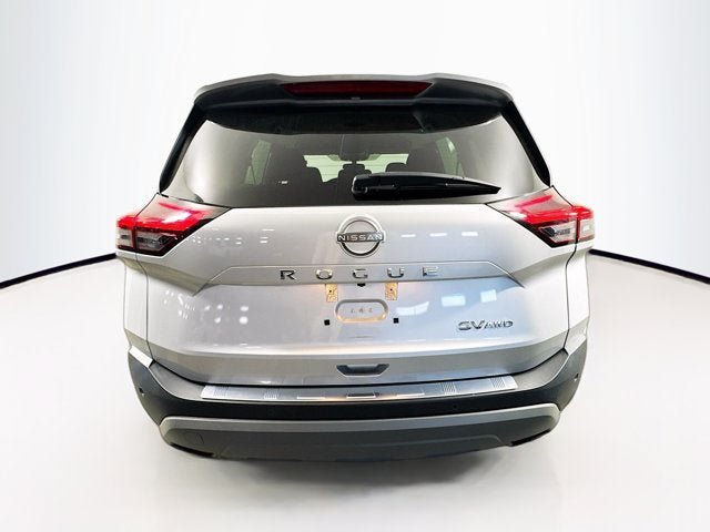 Used 2022 Nissan Rogue SV AWD/4WD image 6