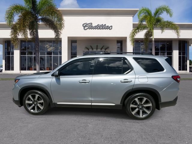 Used 2023 Honda Pilot Touring image 9