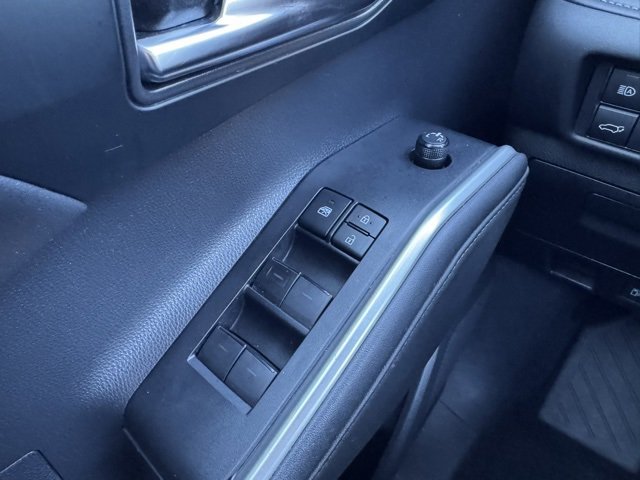 Certified 2020 Toyota Highlander XLE image 39