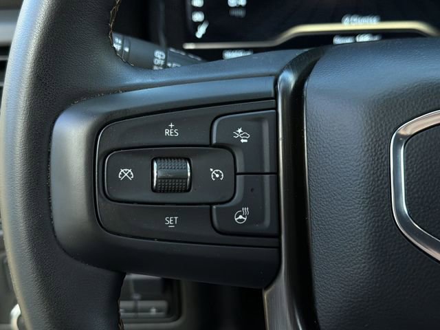 Used 2023 GMC Yukon AT4 w/ AT4 Premium Plus Package image 32