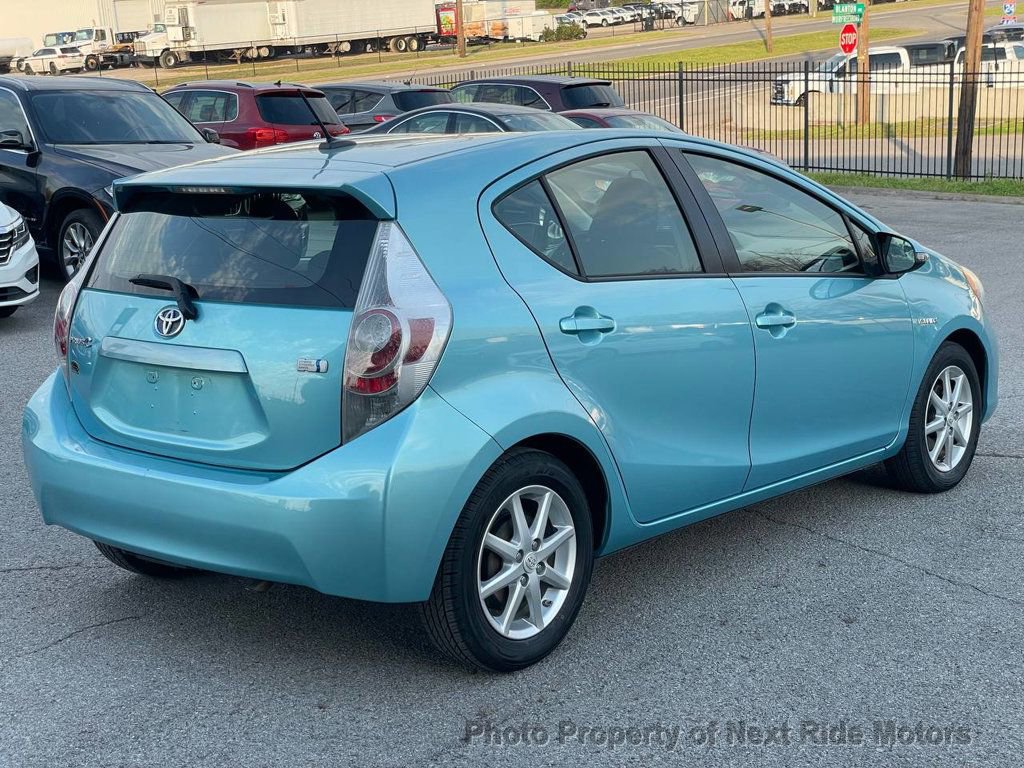 Used 2013 Toyota Prius C Three FWD image 6