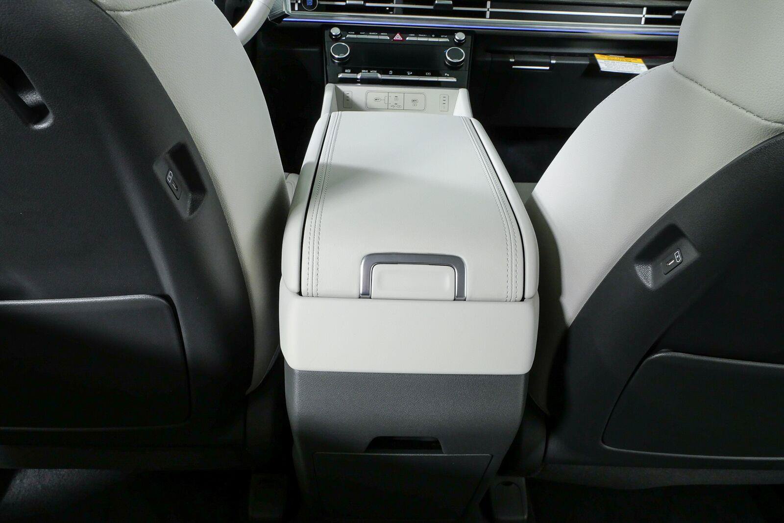 New 2026 Hyundai Santa Fe Limited FWD image 20