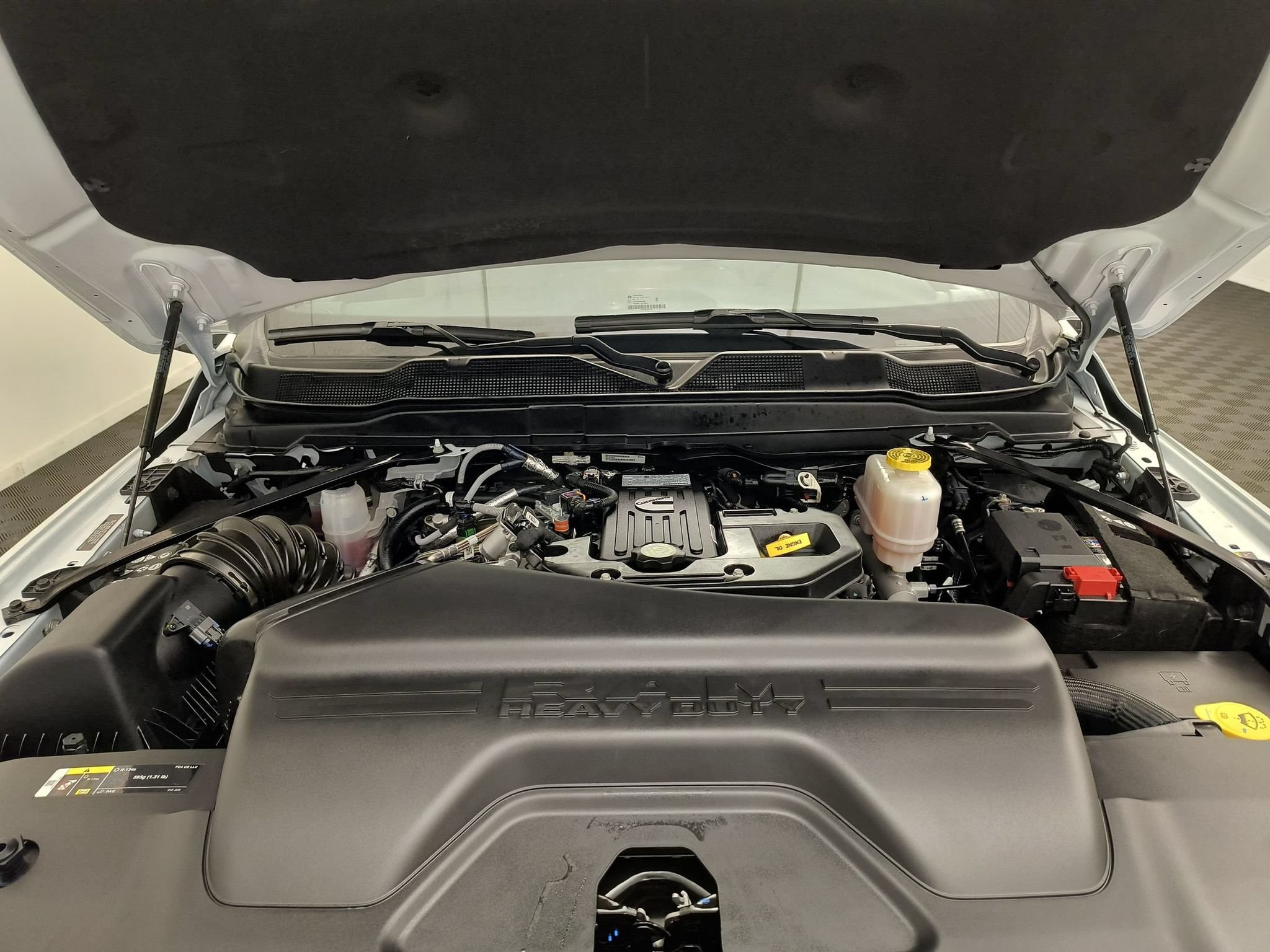 Used 2025 RAM 5500 Tradesman AWD/4WD image 29