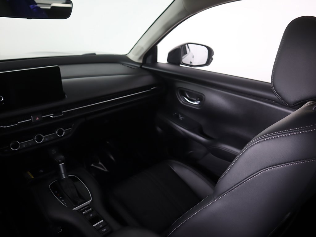 Used 2023 Honda HR-V EX-L image 39