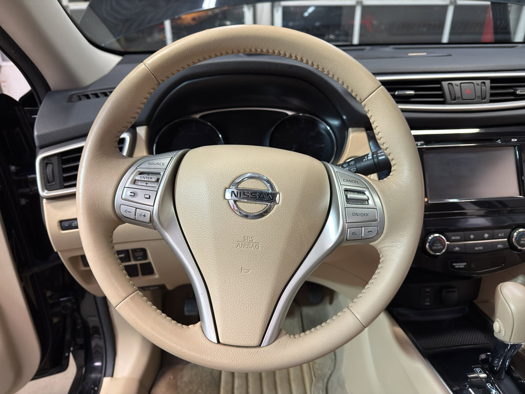 Used 2014 Nissan Rogue SL w/ SL Premium Package image 17