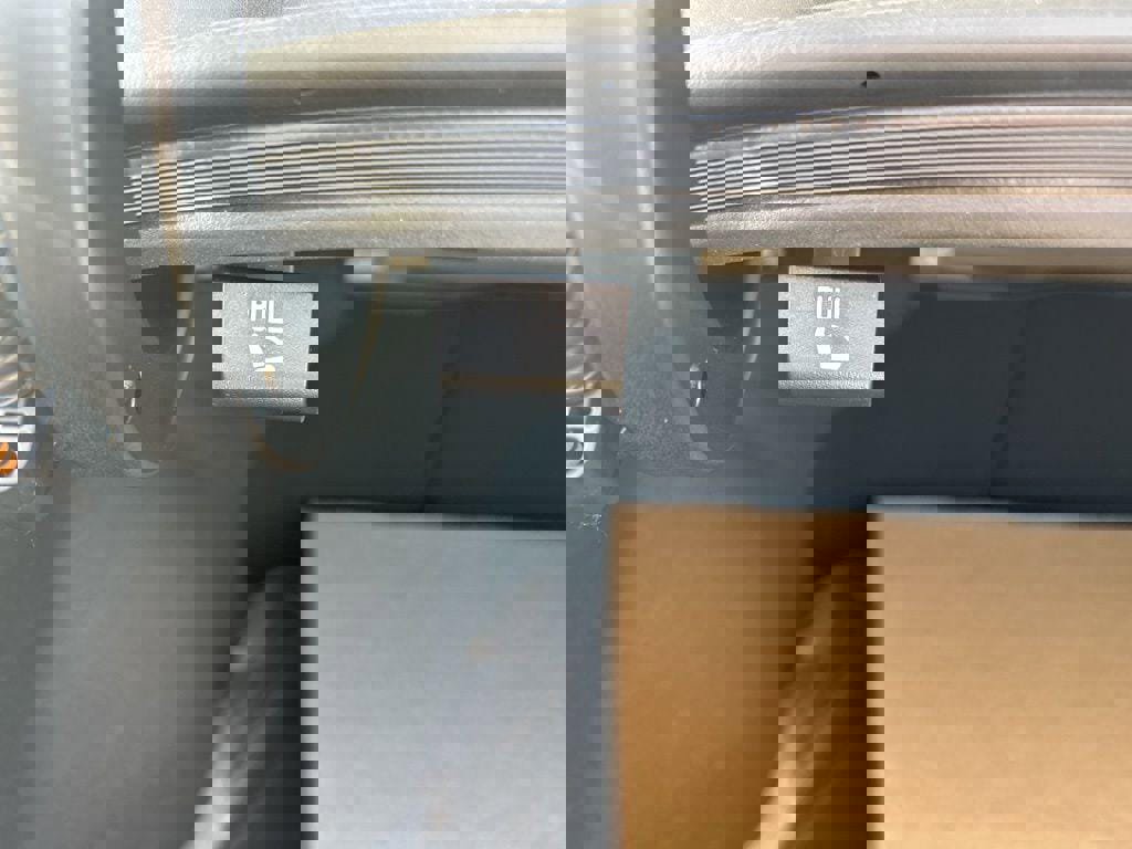 New 2026 Hyundai Elantra SEL Sport Premium image 30