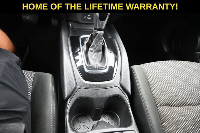 Used 2022 Nissan Rogue Sport SV AWD/4WD image 29