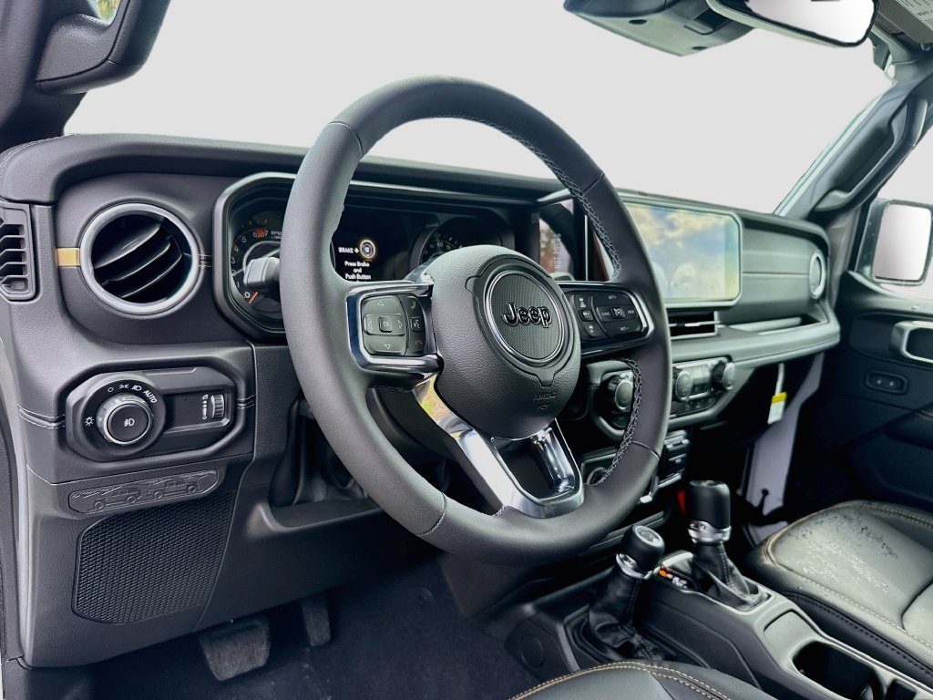New 2027 Jeep Wrangler Unlimited Sahara AWD/4WD image 9